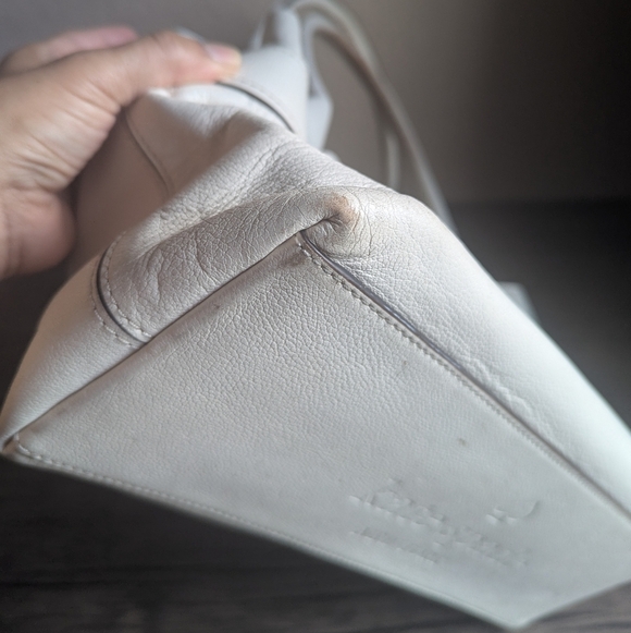 Kate Spade New York Villabella Avenue Elena Cream Leather Zip Close Purse Tote - Picture 15 of 16